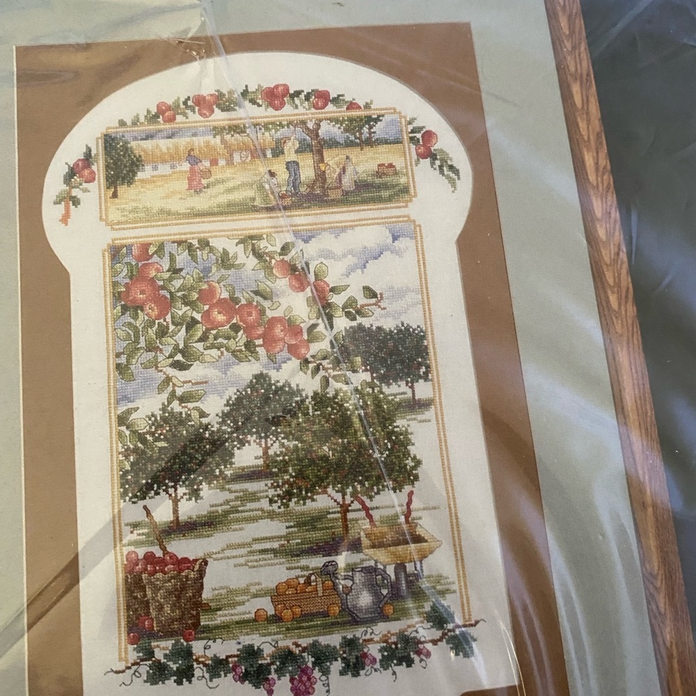 Cross stitch kit. Apple orchard.